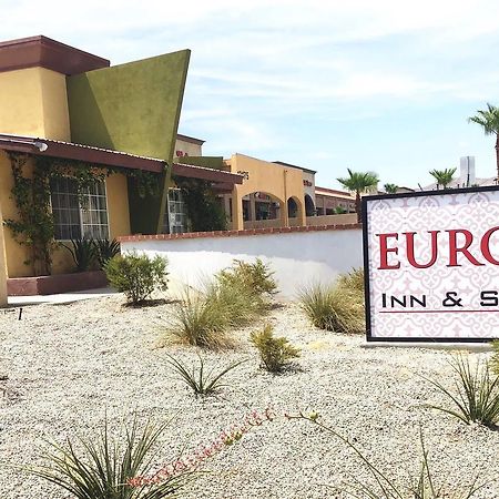 Europa Inn & Suites Desert Hot Springs Buitenkant foto